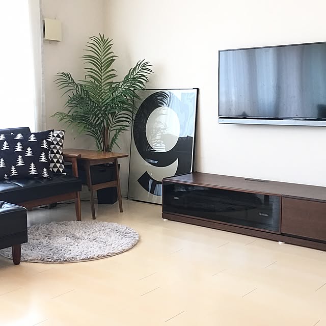 Lounge,playtype,アートポスター,カリモク60,壁掛けテレビ,モノトーンも男前も好き,こどもと暮らす。,フェイクグリーン,mollif yuzukarin1104の部屋