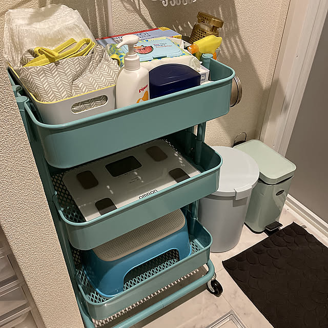 ベビービョルン ステップ,オッタイピイヌ,IKEA ワゴン,IKEA,イケアRÅSKOG/ロースコグ10周年,こどもと暮らす,Bathroom moo-miiの部屋