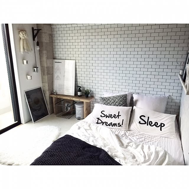 Bedroom,白のチカラ,IKEA,Union,WOODPRO,寝室,海外インテリアに憧れる,コンクリート風壁紙,sisdesign MONOTONE,ニトリ,元和室,COLONY 2139,無印良品,クッションフロア,H&M HOME,サブウェイタイル風壁紙,PUEBCO,studio esinam,壁紙屋本舗,mon・o・tone,haru711ちゃんのweaving,DESIGN LETTERS,モノトーン,ホワイト化計画 rurika_54の部屋