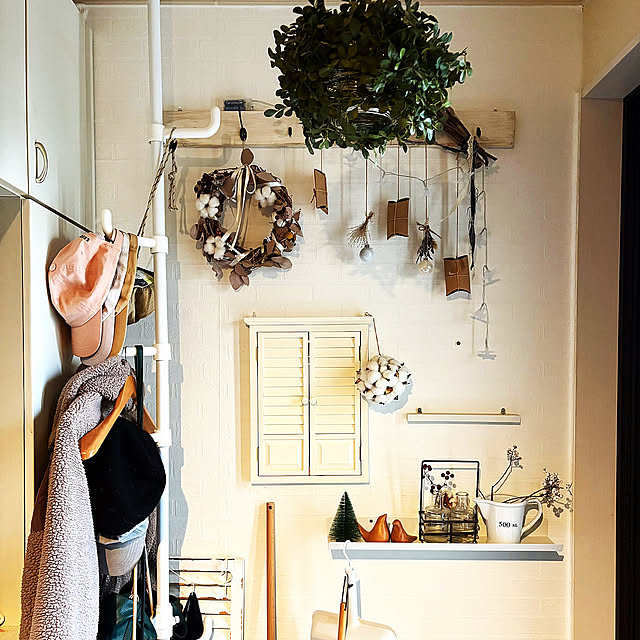 Entrance,連投失礼しました,サリュ！雑貨,扉型,玄関ディスプレイ,壁掛けミラー,NO GREEN NO LIFE,柴犬と暮らす,建売住宅だけど可愛く☆,お花に癒されるᙏ̤̫͚ᙏ̤̫͚,見ていただき⋆⸜ᵀᴴᴬᴺᴷ ᵞᴼᵁ⸝⋆,黒柴のいる暮らし,白柴のいる暮らし,令和7年12月20日 mo-nosukeの部屋