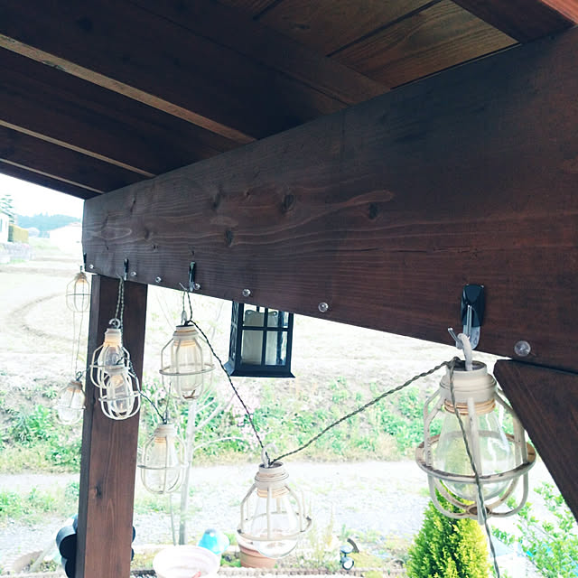 Entrance,フック,屋外,DIY,コマンドフック,ウッドデッキのある暮らし,イルミネーションライト,コマンドフックモニター,夜の1枚 prepreの部屋