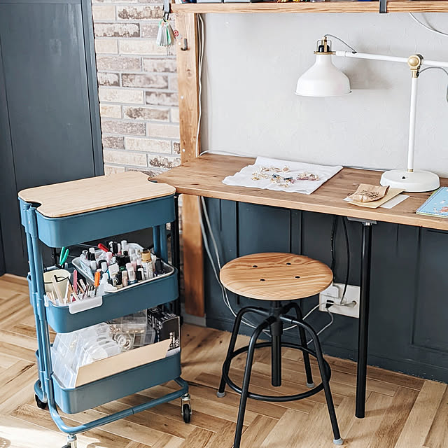 My Desk,ワークスペース,おうちカフェ,カフェ風インテリア,しっくりん,カフェ風 DIY,ヘリンボーン床,ヘリンボーン床DIY,DIY,ブルックリンスタイル,レンガ壁,引戸DIY wisteriaの部屋
