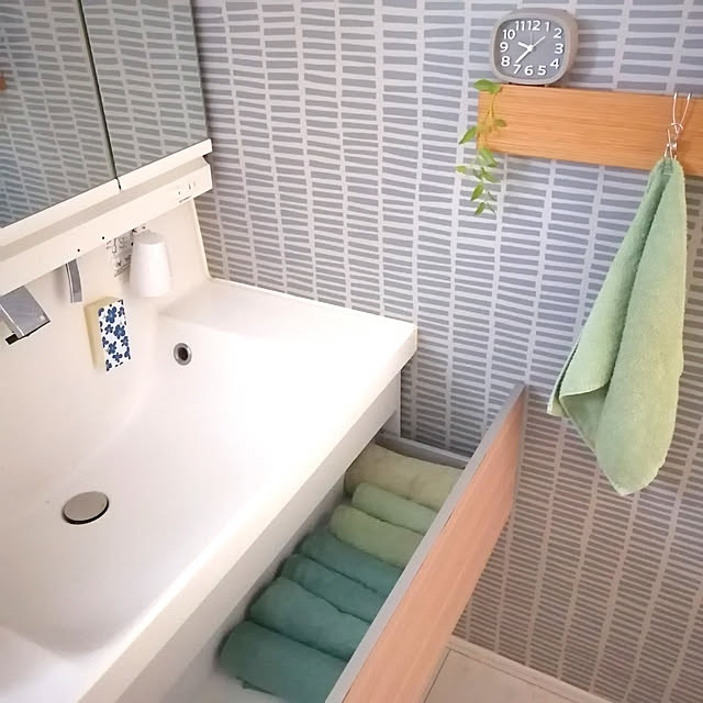 Bathroom,お気に入りのカラー,北欧ナチュラル,8年タオル,アクセントクロス,子どものいる暮らし,無印良品,長押,リメイクシート mariyaの部屋
