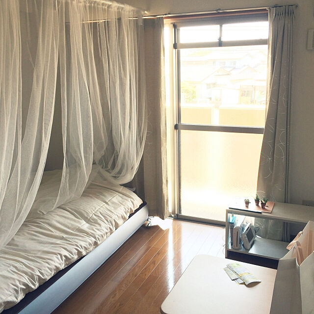 Bedroom,突っ張り棒にカーテン,突っ張り棒,一人暮らし,1人暮らし,1K,つっぱり カーテン dedenshaの部屋
