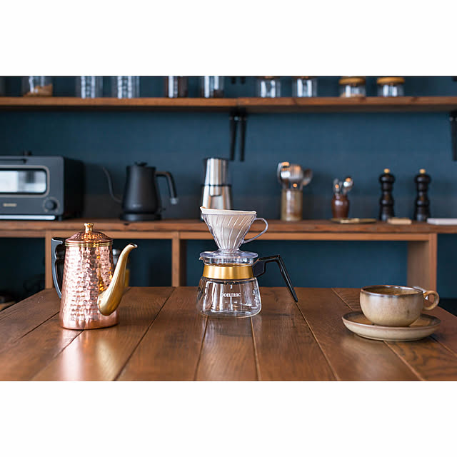 bonmac,瓶,グラインダー,コーヒーグラインダー,Russell Hobbs,ラッセルホブス,BALMUDA The Pot,BALMUDA The Toaster,BALMUDA,カフェ,アクセントウォール,銅製ケトル,アクセントクロス,プジョーのペッパーミル,飾り棚 DIY,珈琲豆,kalita,ルーティーン,My Desk ItakuraKoichiの部屋