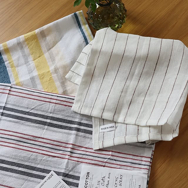 My Desk,買ってよかったもの,小さいおうち,平屋暮らし,小さい平屋,縦長の家,北欧に憧れる,すっきり暮らしたい,複数枚投稿,ドウダンツツジのある暮らし,ドウダンツツジ,一輪挿し,Standard Products,インド綿,私なりのSDGs,いつもありがとうございます·͜·,RCの出会いに感謝♡,ボーダー,ストライプ a______の部屋
