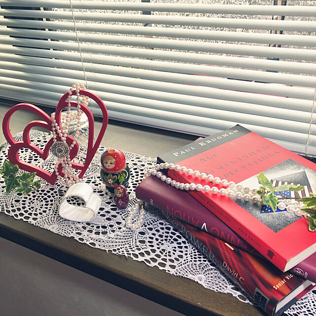 My Shelf,至福の時間,ディスプレイコーナー,赤いもの集合,いいね&フォローありがとうございます☆ NAOの部屋