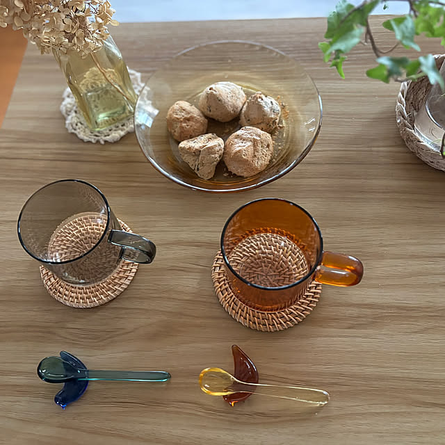 My Desk,ダイソーガラスストロー,スタプロダブルウォールグラス,花瓶,夏,マフィン,アナベルドライ,アカシアプレート,夏の食器,キャンドゥの箸置き,スタンダードプロダクツ,miyuちゃんからのガラススプーン,スタプロ耐熱ガラスマグカップ,スタプロコースター,スタプロのお皿,和三盆と胡桃のメレンゲ,RCの出会いに感謝♡,見てくれてありがとう♡,ダイソー水草トレイ,食器,ガラス,箸置き,コースター,プチプラ,マグカップ CoCo0617の部屋