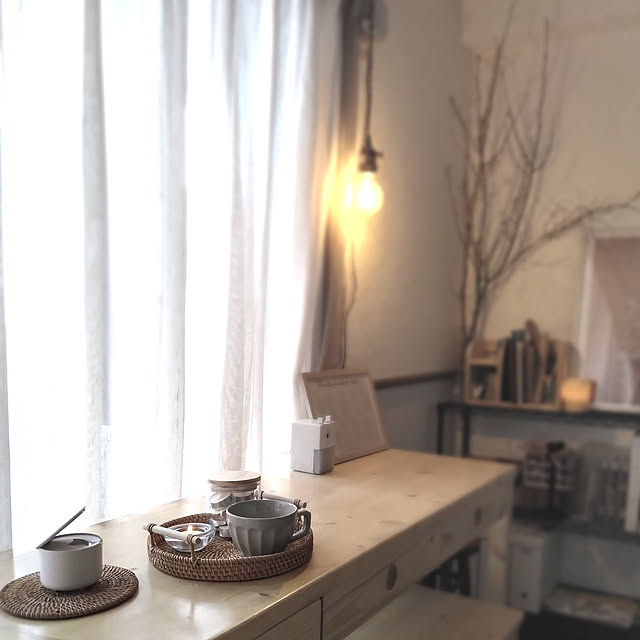 My Desk,アロマディフューザー,アロマファン,RHYTHM,AROMAFUN,ナチュラルインテリア,秋の訪れ,アロマのある暮らし,おうちカフェ,カフェ風インテリアを目指して,ナチュラルビンテージ,秋,マンション暮らし,香りのある暮らし,おうち時間,海外インテリアに憧れる,IG→yuriyana risa,フォロワーさんに感謝♥,DIY,くつろぎ空間 yuriyanaの部屋