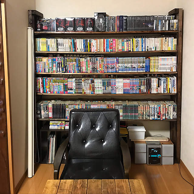 My Shelf,10000人の暮らし,2✖️4材,たなDIY,マンガ棚,マンガ収納,狭小住宅 min2413の部屋