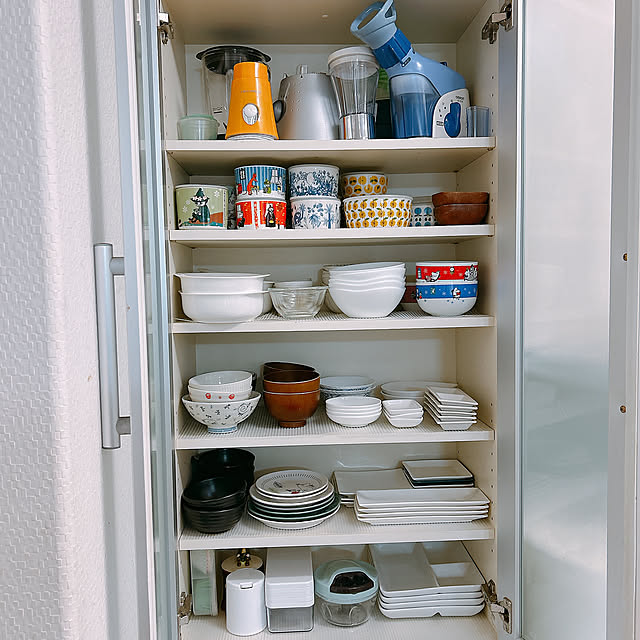 Kitchen,片付け中,食器棚整理,食器棚,いつもいいねやコメありがとうございます♡,みなさんの優しさに感謝❤️ miemekkoの部屋