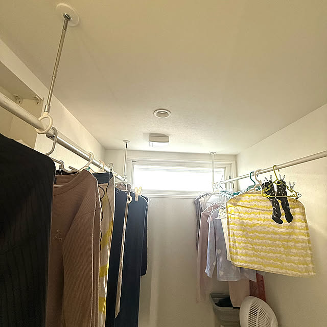 Bathroom,ホスクリーン合わせ技,ホスクリーン　スポット型,ホスクリーン 川口技研,ホスクリーン 室内物干し,ホスクリーン,ランドリールーム emiの部屋