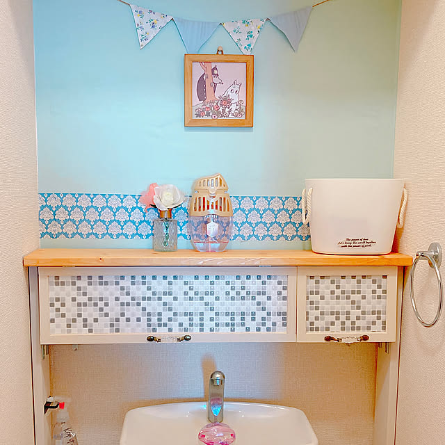 ムーミン♡,1×4DIY,トイレの壁,セリアのタイルシール,ハンドメイド,ハンドメイド大好き♡,100均,salut!,ナチュラルインテリア,賃貸でも楽しく♪,賃貸インテリア,Bathroom,トイレ棚DIY yuyuの部屋
