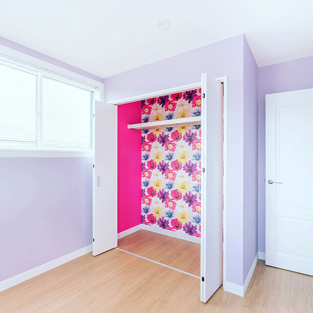 Overview,パープル,むらさき,紫,紫の壁紙,ピンク,花柄クロス,花柄壁紙,子供部屋女の子,壁紙 j.t.b.cの部屋