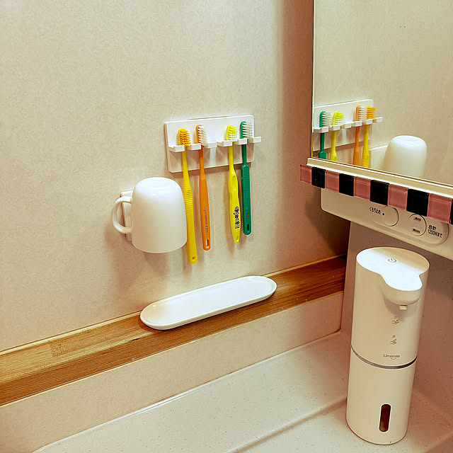 Bathroom,フィルムフックタンブラーホルダー,フィルムフック,mist,山崎実業,歯ブラシホルダー,新年の抱負,すっきり暮らしたい,すっきり暮らす,モノの見直し中,1人１枚専用タオル,ヒオリエハンドタオル,ヒオリエ wakaba223の部屋