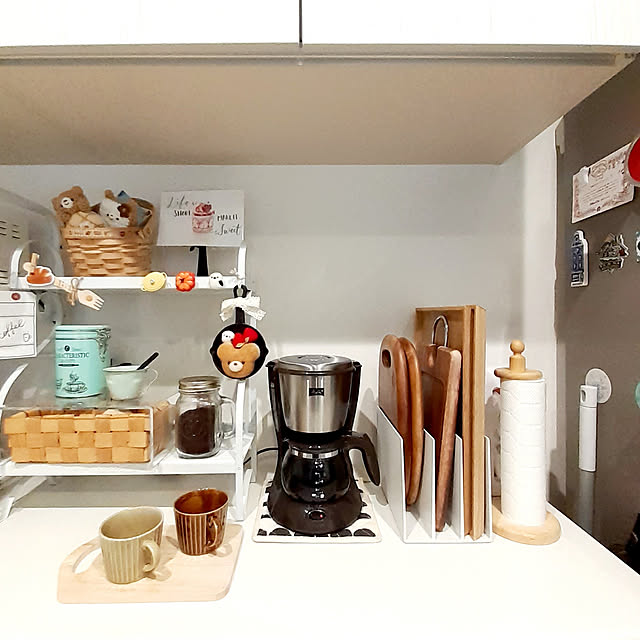 Kitchen,コーヒーメーカー,melitta,melitta コーヒーメーカー,ホットコーヒー,カップボード,KEYUCAのコーヒーカップ,コーヒーカップ,スパイスラック,カッティングボード,anzちゃんの作品♡﻿,rikipさんの作品♡,Tenちゃんのイラスト♡,maronちゃんのタグ♡,イベント参加,無印良品,無印良品の仕切りスタンド,訪問ありがとうございます♡,みなさまに感謝♡ suzuの部屋