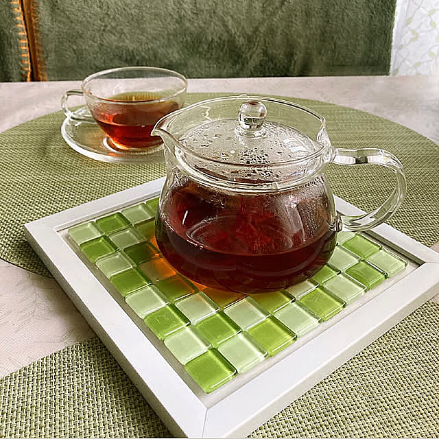 Kitchen,ブルー,簡単リメイク,100均アイテム,グリーン,ダイソーのガラスタイル,昭和の家,築40年,100均,過去picより mommyの部屋