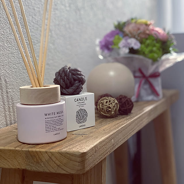 On Walls,KNOT CANDLE,ディフューザー,ラコレハウス,癒し,RCの出会いに感謝♥︎,シンプルインテリア,いいね&フォローありがとうございます♡,すっきり暮らす,心地よい暮らし,暮らしを整える,何気ない日常に感謝❁⃘*.ﾟ,いつも見てくださって…感謝です♡,タイムライン後ほどまわらせてもらいます♬,タイムライン見れてなくてすいません∘∘∘,LAKOLE,お花のある暮らし,プチプラ Lime..の部屋