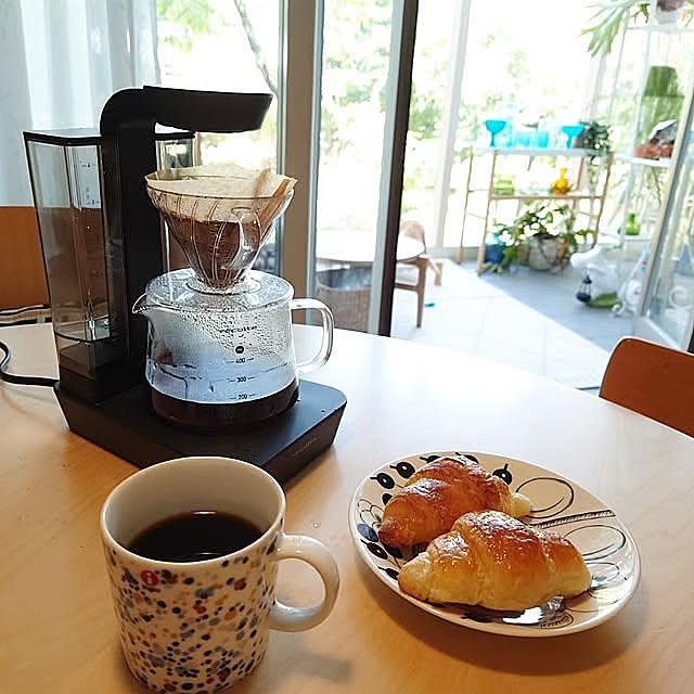 My Desk,カフェ風インテリア,レコルトコーヒーメーカー,レインドリップコーヒーメーカー,コーヒーとクロワッサン♡ asmaの部屋