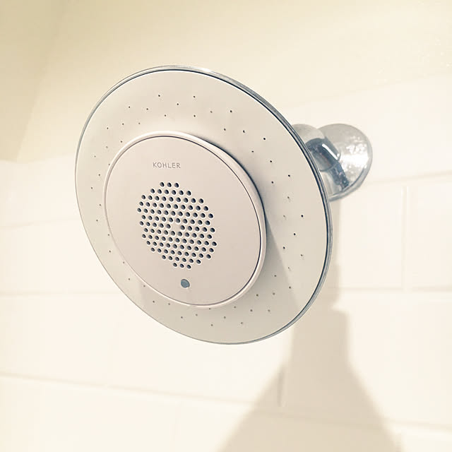 Bathroom,ハイテク,Bluetoothスピーカー,スピーカー内蔵シャワーヘッド,スピーカー付き浴室,シャワーヘッド,カリフォルニア,西海岸,新商品買ったよ！ Nicole_CAの部屋