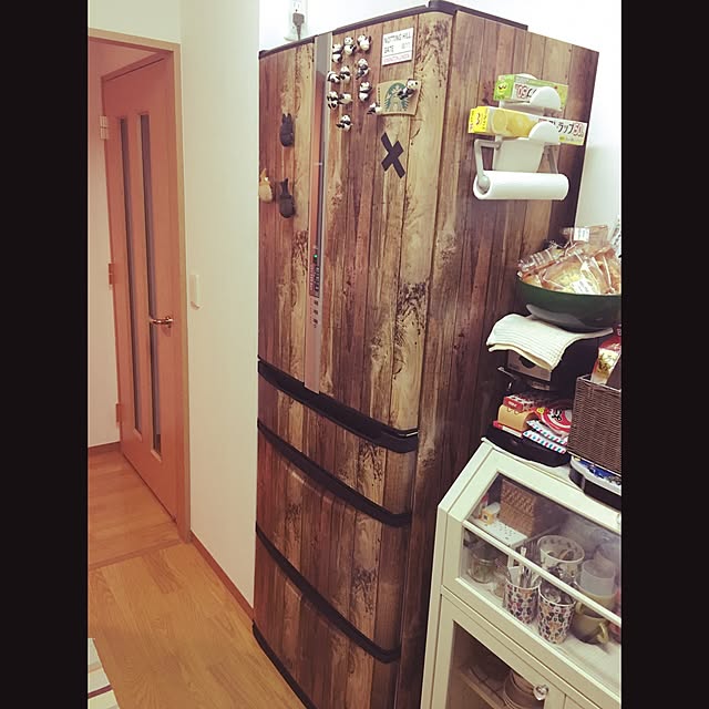 Kitchen,mt CASA,リメイクシート木目調,マスキングテープ♡,冷蔵庫リメイク,子供のいる暮らし,DIY,男前,ダイソー YANの部屋