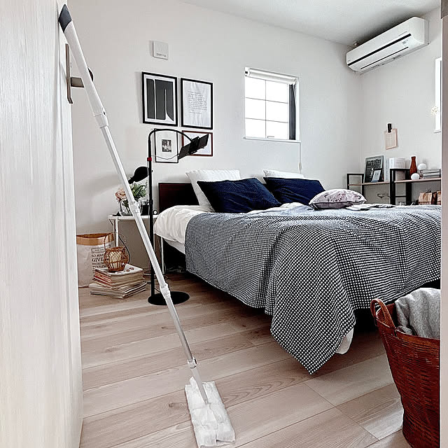 Bedroom,ベッド下の掃除,シングルベッド2台,寝室,クイックルワイパー,カビ対策,クイックル,モニター投稿,予防掃除,暮らしの味方,夏の暮らし準備2024,床掃除 Miiの部屋