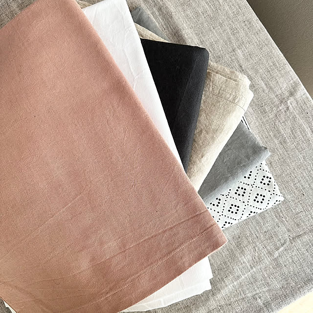 テーブルナプキン,テーブルクロス,インテリアファブリック,スレッズ開設記念,My Desk,H&M HOME Kaneyukiの部屋