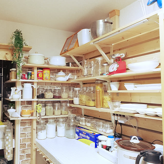 Kitchen,おはようございます٩(*´꒳`*)۶,調味料棚DIY,飾り棚DIY,BONBONHOME,300円SHOP,壁紙DIY,タイル貼りDIY,IKEA,ニトリ,seria,ニトリのフェイクグリーン kazuの部屋