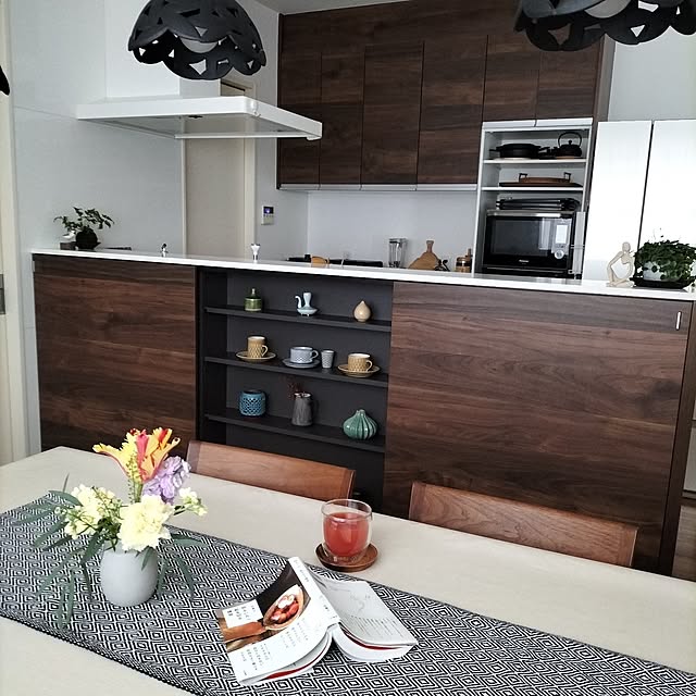 Kitchen,リラックスタイム,ダイニング,すっきり暮らしたい,ナチュラルモダンインテリア,観葉植物のある暮らし,みどりのある暮らし,楽しく暮らす,花のある暮らし,休日の自分時間,趣味を楽しむ,パナソニックキッチン,北欧ヴィンテージ雑貨,骨董品,2枚目投稿 coco0.84.の部屋