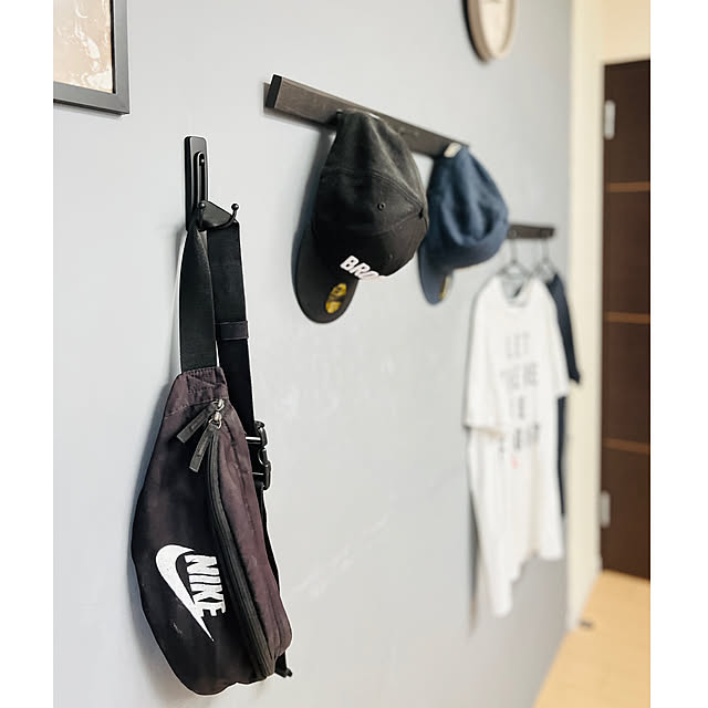 Overview,NIKEが好き,モニター中,息子の部屋改造計画,壁に穴をあけたくない,フック,マットブラックがかっこいい,DIY女子,石膏ボード壁,息子の部屋,DIY,アメリカンヴィンテージ,暮らし,男前インテリア,いつもいいねやコメありがとうございます♡,生活感をなくしたい,フォロー&いいね ありがとうございます♡,Insta→RANSANDYMADE,お気軽にフォローどうぞ♪,コマンドフック,かける収納 Rans_andy.の部屋