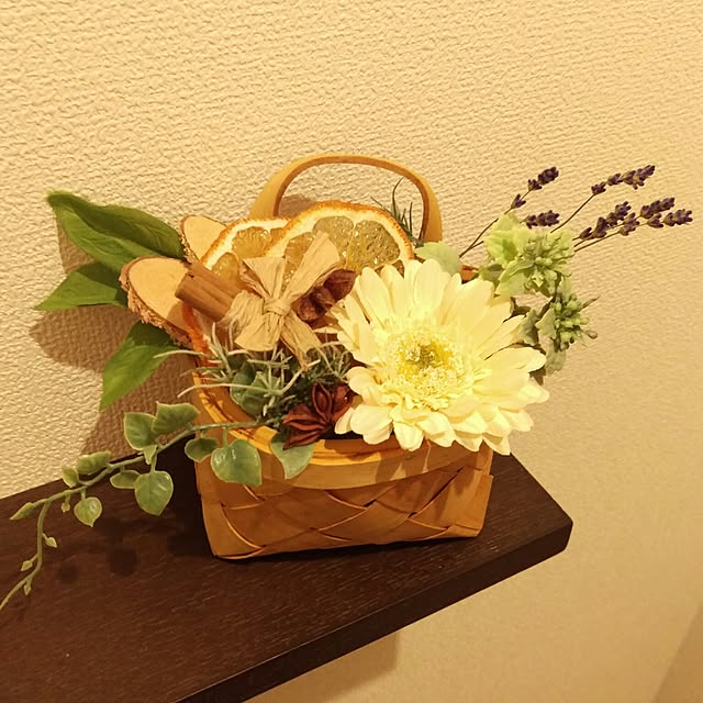 Bathroom,｢いいね｣押し逃げゴメンなさい,ドライオレンジ手作り,いいね、コメント ありがとうございます♡,ラベンダードライ,ドライオレンジ,フェイクグリーン,フェイクフラワー,オレンジばかりしつこくてすみません,水杉バスケット,セリア,スターアニス,シナモンスティック sokatanの部屋