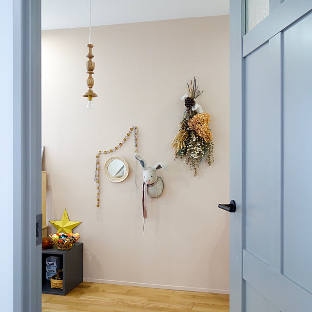 On Walls,オルネドフォイユ,子供部屋,スワッグ,ナチュラルインテリア,リノベーション,クラフトレーベル,朝日ウッドテック,照明,北欧,Farrow&Ball ,カラーワークス tocoの部屋