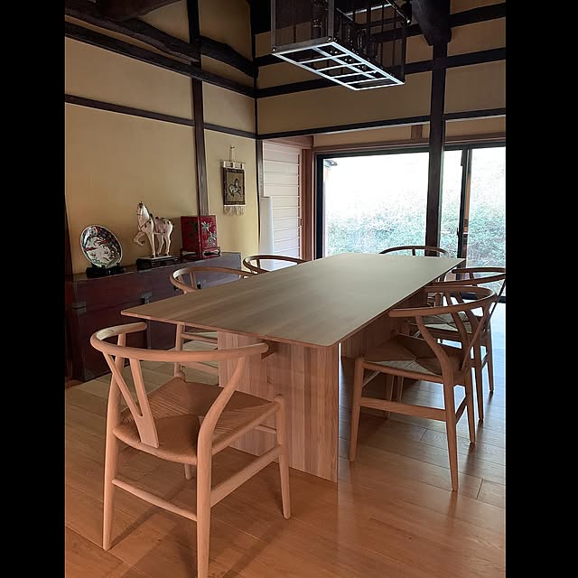 平屋,土間,土間がある家,骨董,土間玄関,フルリノベーション,田舎暮らし,古民家リノベーション,梁,田舎のお家,古民家暮らし,梁のある天井,古民家,アンティーク,スローライフ,yチェア,KARIMOKU CASE STUDY,My Desk chettoの部屋