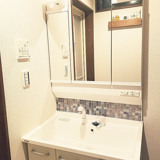 Bathroom,ダイソー,3Dタイルステッカー,RCの出会いに感謝♡,タイルシール,子供のいる暮らし,こどものいる暮らし,いいね&フォローありがとうございます☆,北欧 mariiiの部屋