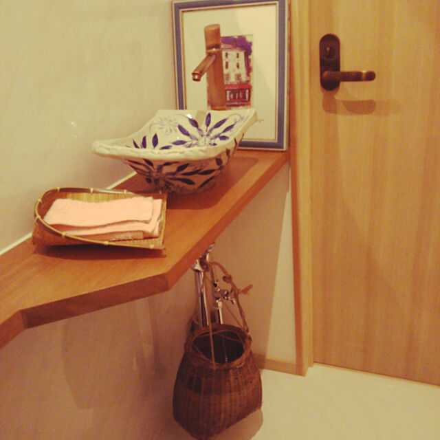 Bathroom,古道具,信楽洗面ボウル,自動止水蛇口 namazuの部屋
