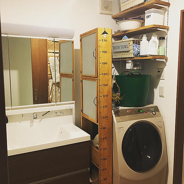 隙間収納,漆喰壁DIY,漆喰,漆喰壁,うまくぬれーる,うまくヌレール,インスタ→sansankiki1965,リミア→sansankiki,デッドスペース収納,デッドスペース,すきま収納,デッドスペース活用,Bathroom sansankikiの部屋