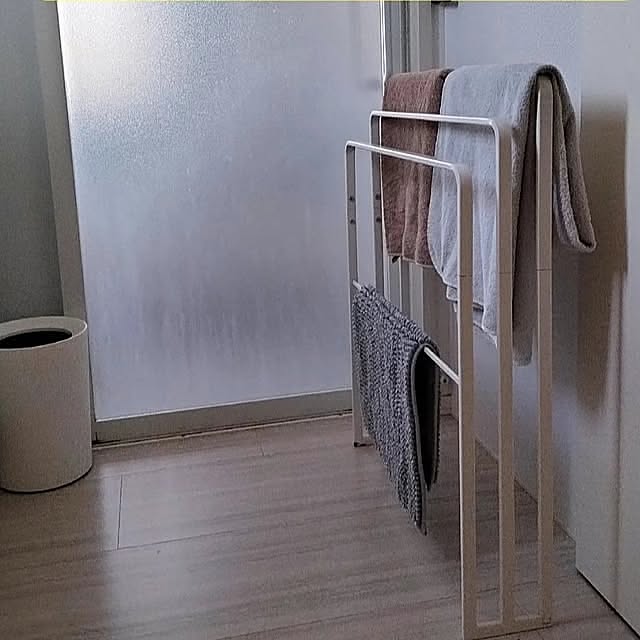 Bathroom,新生活,暮らしを楽しむ,心地よい暮らし,うつわ好き,日々の暮らし,脱衣所,イケアトフトボー,山崎実業タオルハンガー coco0.84.の部屋