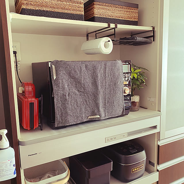 吊り戸棚収納,Panasonic建具,georg jensen damask,エジプトティータオル,ジョージ・ジェンセン・ダマスク,IKEA,Francfranc,炎舞炊き,キッチンペーパー収納,米びつ,山崎実業 tower,子供のいる暮らし,築11年,シンプル,こどもと暮らす,ダイエット中,片付けやすい,好きなものに囲まれて暮らす,冬のお買い物応援フェス,半額ポイントバックキャンペーン,フェイクグリーン,BRUNOホットサンドメーカー,RoomClipショッピング,象印,買ってよかったもの,物を増やさない,Kitchen fuuchanの部屋