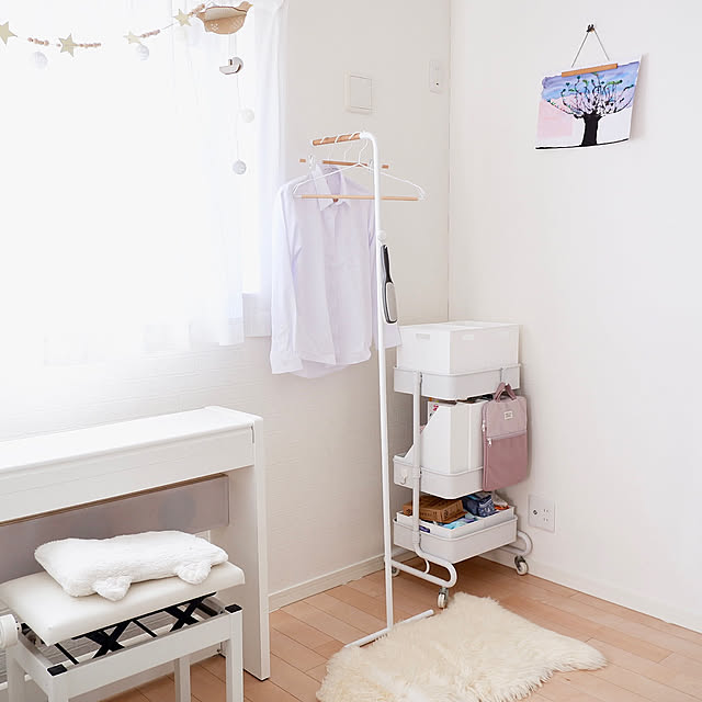 On Walls,学用品収納,新生活,ハンガーラック,ホワイトナチュラル,キッズスペース,身支度スペース,モニター応募投稿,RoomClipショッピング myu-の部屋
