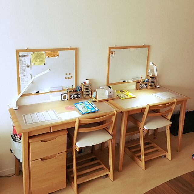 My Desk,デスクライト,無印良品 デスクライト,無印良品,学習机,子供と暮らす,定点観測,シンプルナチュラル,賃貸でも諦めない！ myurin.comの部屋