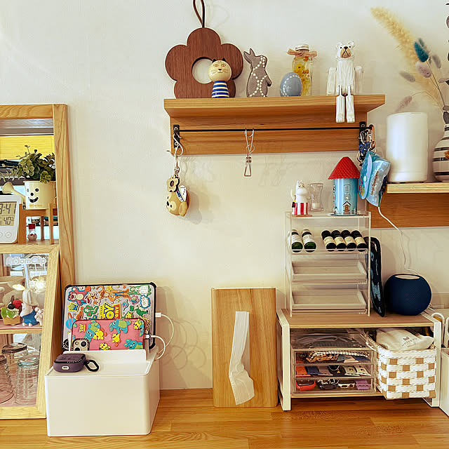 My Shelf,Apple製品,ケースティファイ愛用,ケースティファイ,iPhone,iPad mini,アップル,充電ステーション,新生活,無印良品,壁に付けられる家具,すっきり暮らしたい,すっきり暮らす,towerシリーズ,山崎実業 wakaba223の部屋
