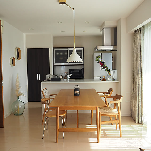 Kitchen,ダイニング,ナチュラル,北欧,癒し,シンプル,シンプルモダン,北欧インテリア,北欧ナチュラル,シンプルが好き,シンプルインテリア,暮らしを楽しむ,すっきり暮らす,北欧ヴィンテージ,ヴィンテージ家具,心地よい暮らし,広く見せる sao.minimallifeの部屋