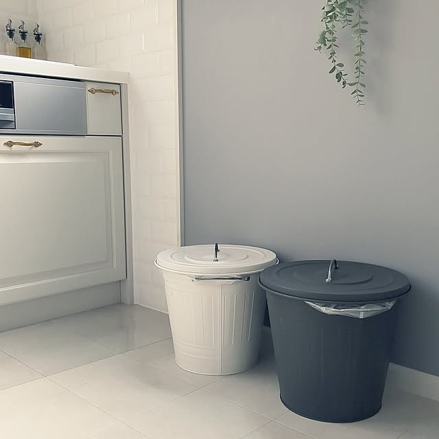 ゴミ箱,IKEA,モノトーン,ホワイトインテリア,ゴールド,フレンチシック,新生活,フェイクグリーン mako021177の部屋