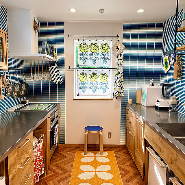Kitchen,ティータオル　カーテン代わり,ティータオル,marimekko,マリメッコ,ステンレス天板キッチン,ステンレス天板,生ごみ処理機,ルーフェン　生ごみ処理機,ルーフェン,パペリナ キッチンマット,パペリナ,artekスツール,artek,オーダーキッチン ステンレス天板,オーダーキッチン,わが家のキッチン,北欧,北欧雑貨,北欧インテリア,北欧風,イベント参加,タイル壁 maric323の部屋