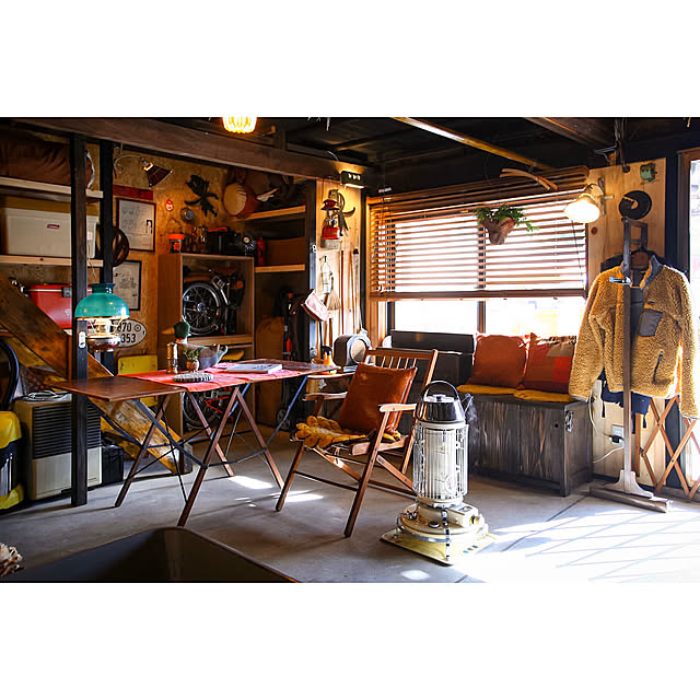 アウトドアリビング,アラジンストーブ,家づくり,癒しの空間,キャンプ道具,日本家屋,築100年以上の平屋,農家の家,古民家,見せる収納,土間,Entrance chobinonの部屋