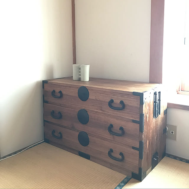 和箪笥,桐ダンスリメイク,古家具をリメイク,和室,DIY,セルフリフォーム,古い物,古い家,古い家具,古いものが好き,中古を買ってセルフリフォーム,砂壁を珪藻土へ,珪藻土DIY,My Shelf maluの部屋