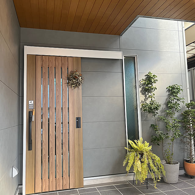 Entrance,引き戸玄関,woodone軒天,Familock,エルムーブ２,玄関ドア,LIXIL nuffyの部屋