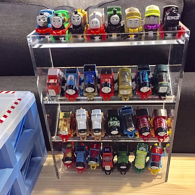 Overview,こども部屋,おもちゃ箱,おもちゃ収納,ミニミニトーマス,無印良品,トミカ収納,トミカ e.fの部屋