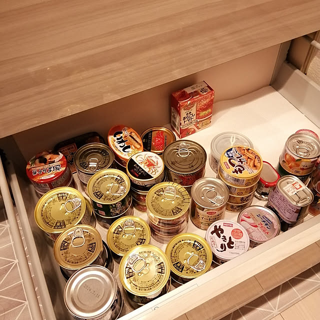 Kitchen,缶詰,中古マンション,シンプルな暮らし,マンション暮らし,子どものいる暮らし,コンロ下収納 tachimamaの部屋