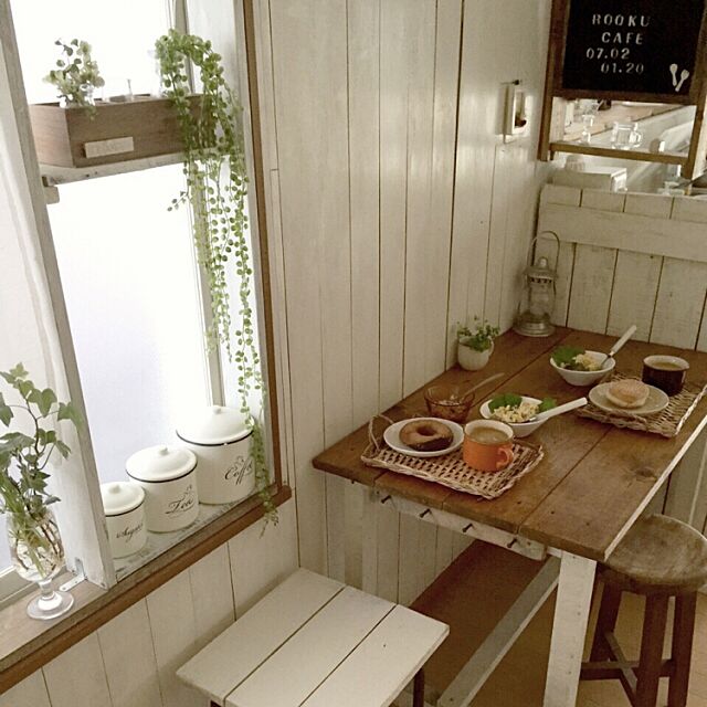 Lounge,植物,DIY,ランタン,リメイク,朝食,フェイクグリーン,おうちカフェ rookuの部屋